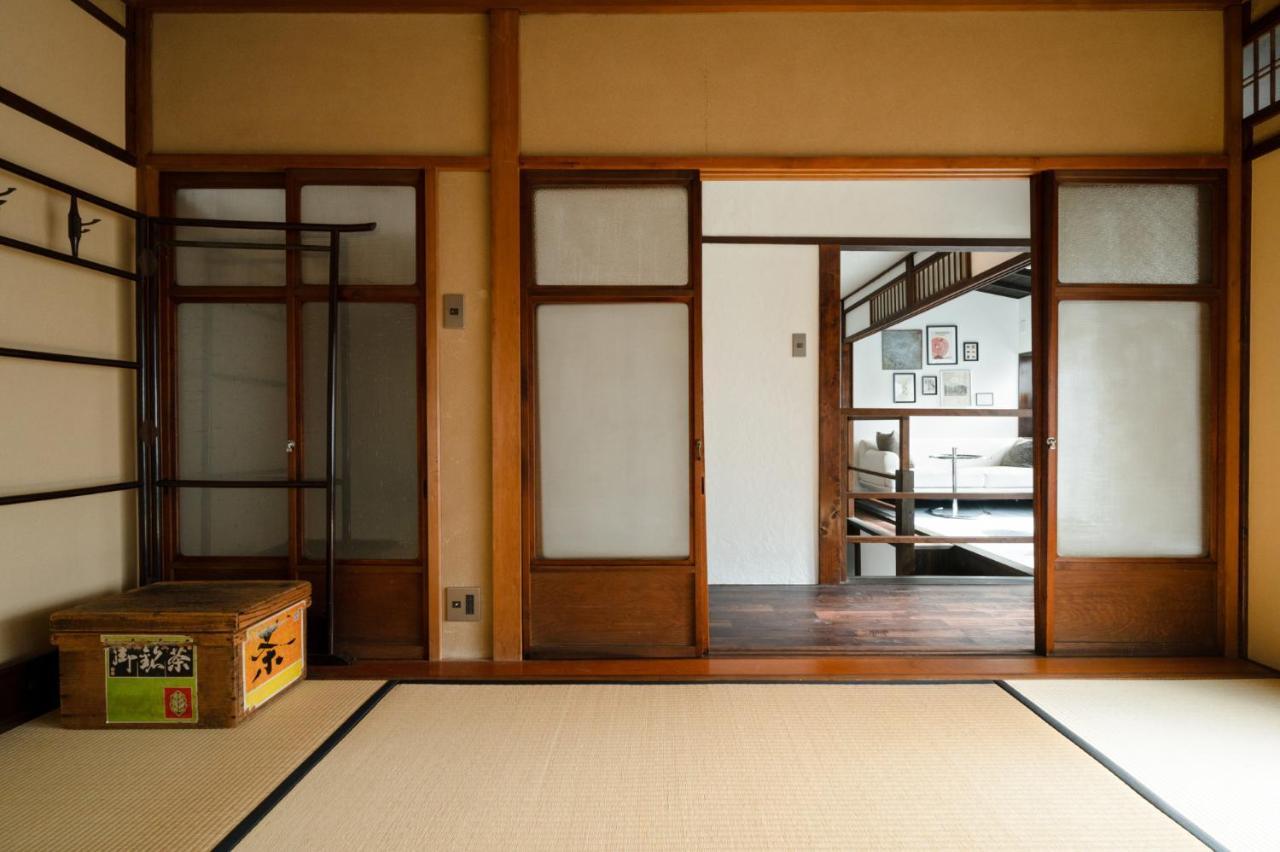 Authentic Beauty, Comfortable Home In Central Kyoto — Photos 2